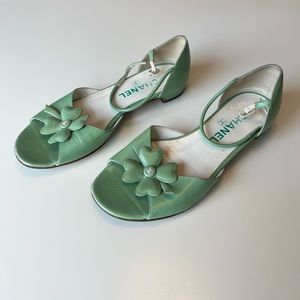 CHANEL Shamrock, mint, slingback sandals